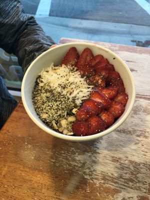 Berry bowl at Goddess Goods in Morro Bay
