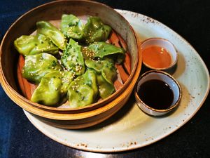 Pure vegan dumplings at LeDu Happy Dumplings & Noodle in Munich