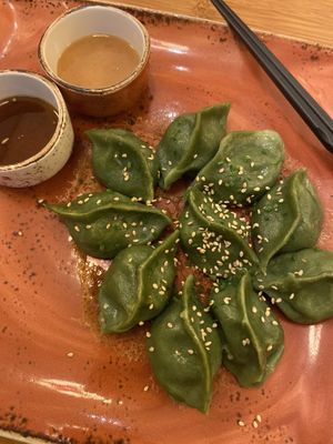 Delish! €7,90 at LeDu Happy Dumplings & Noodle in Munich