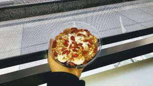 Acai smoothie bowl at Rooted Juicery + Kitchen - Downtown in Cincinnati