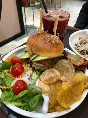 Veggie Burger Set at Veggie Lovers in Seongnam