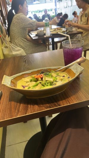 Green curry  at Its Good Kitchen in Chiang Mai