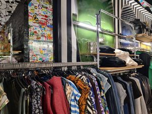 Rayon at Leeloo Bvba in Bruges