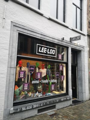 Outside at Leeloo Bvba in Bruges