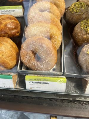   at kePalle - Via Maqueda in Palermo