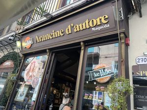   at kePalle - Via Maqueda in Palermo