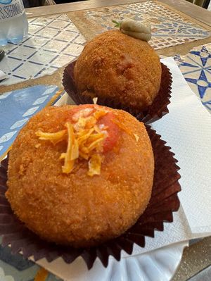   at kePalle - Via Maqueda in Palermo