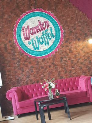 at Wonder Waffel in Furth