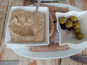 Gorgeous H/M Houmous. 😋😋😋 at Vega in Tintagel