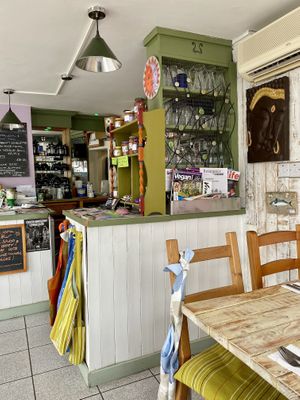 Colourful and welcoming 💚  at Vega in Tintagel