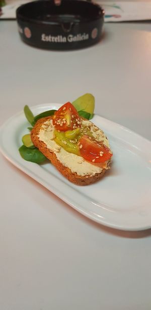 Tosta de Humus at Papagayo in Torremolinos
