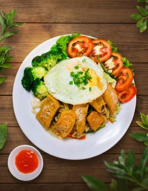 Vegan Fried Noodle at Vietnamese Coffee & Noodle Soup in Siem Reap