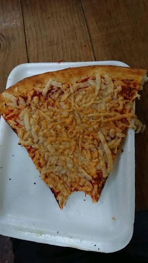 3 "cheese" pizza (vegan)  at Pizzaiola in Ensenada