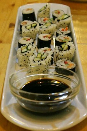 Comida en bufé  at Loving Hut in Valencia