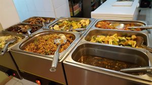 Buffet at Loving Hut in Valencia