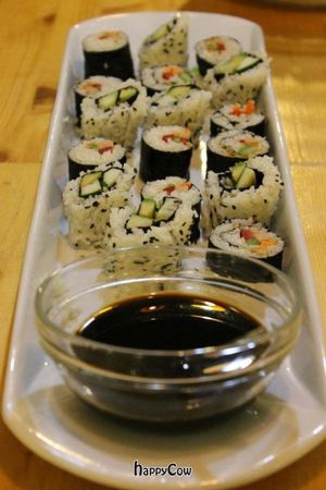 sushi at Loving Hut in Valencia