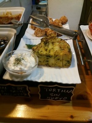 Buffet tortilla at Loving Hut in Valencia