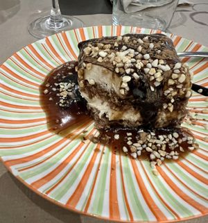 Tiramisu de algarroba   at La Tastaolletes in Valencia