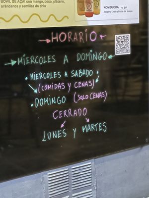 Opening hours   at La Tastaolletes in Valencia