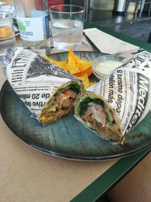 Shawarma no pollo at La Tastaolletes in Valencia