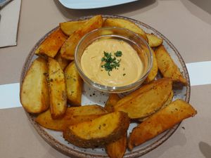 Potatoes bravas at La Tastaolletes in Valencia