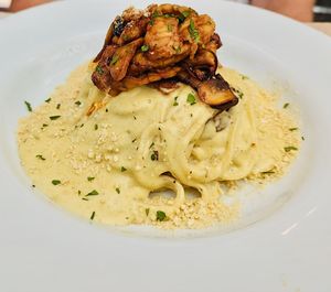 ‘Carbonara’ plentiful! 🌟🌟🌟🌟🌟  at La Tastaolletes in Valencia