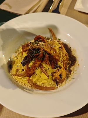 Carbonara with tempeh at La Tastaolletes in Valencia
