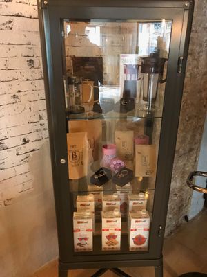 They sell plant-based milk and equipment to make coffee at BEAT Brew Bar in Valencia