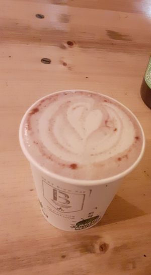 Chichalatte at BEAT Brew Bar in Valencia