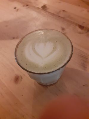 Green Beat Latte at BEAT Brew Bar in Valencia