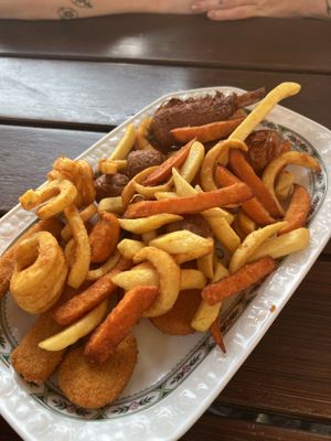Vegan platter  at Burger World in Berlin