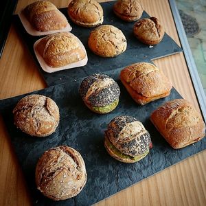 mini bocadillos veganos at Berraco in Lleida