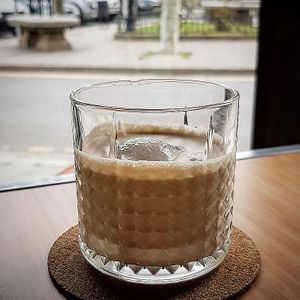 homemade vegan irish cream at Berraco in Lleida