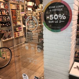 Exterior of shop at The Body Shop in Levallois-perret