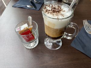   at Annie's Kitchen in Lille