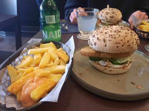Fish burger at Annie's Kitchen in Lille