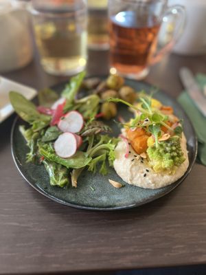 Veggie plates    at Annie's Kitchen in Lille