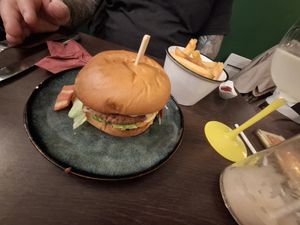 Annies burger at Annie's Kitchen in Lille