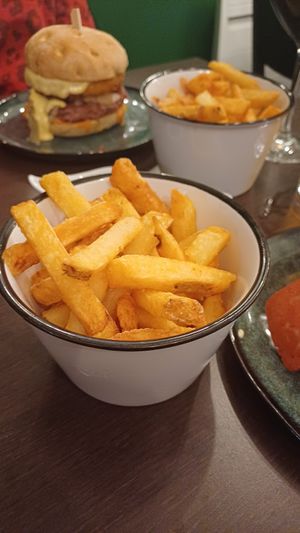 Fries at Annie's Kitchen in Lille