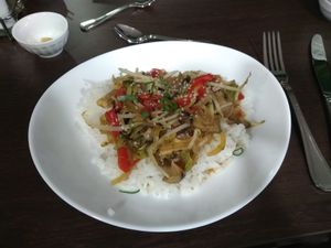 Stir fry veggies & white rice (12,90 euros...) at Annie's Kitchen in Lille