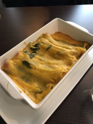 Spinach Cannelloni with butternut squash purée  at Annie's Kitchen in Lille