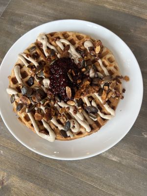 Waffle: Spelt Flour, Oat Milk, Cane Sugar, Vanilla Extract, Coconut Oil, Sea Salt
Topped w/Cashew Date Sauce, Marionberry Compote, Roasted Nut Mix #Veganuary at Fix & Repeat in Bend