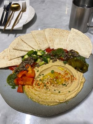Hummus with pita bread at Herbivore - Shin Kong Mitsukoshi in Taipei