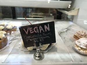 Vegan dessert at Pinoyshki in Seattle