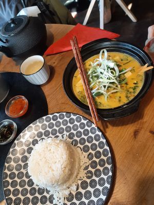 Vegan curry at Ngon in Maribor