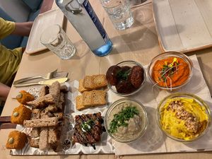 Large starter plate at La Tia Carlota in Madrid