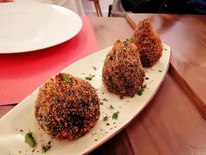 Arancinis della nona  at La Tia Carlota in Madrid
