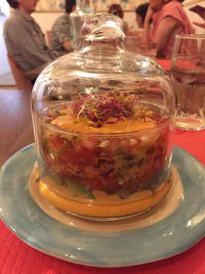 Un tartar de 10 at La Tia Carlota in Madrid