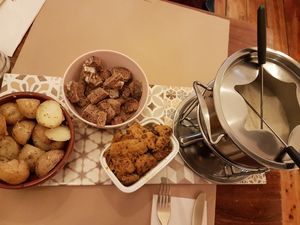 Fondue at La Tia Carlota in Madrid