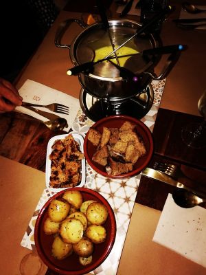 Fondue de "queso" at La Tia Carlota in Madrid